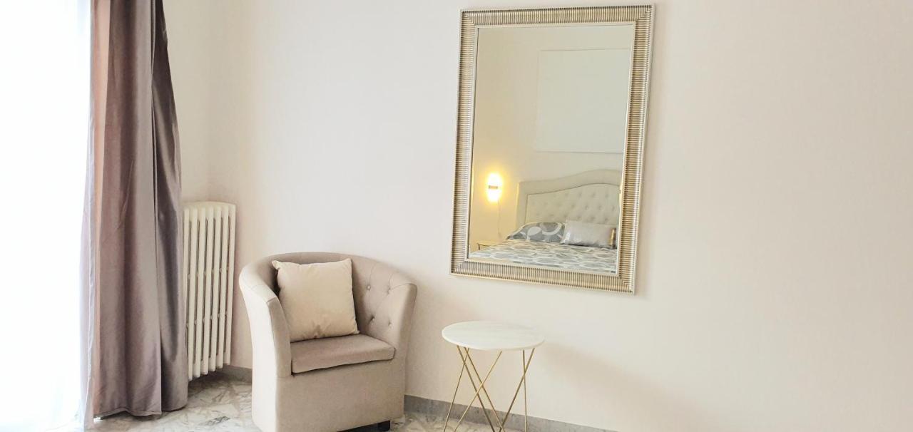 Angela'S Apartment. Elegant Two Bedroom House In Irsina Екстер'єр фото